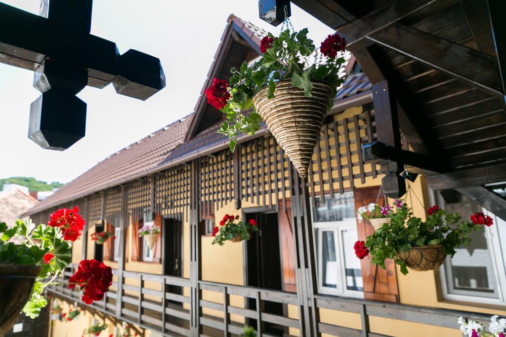 Готель Casa Cu Cerdac Сігішоара Екстер'єр фото