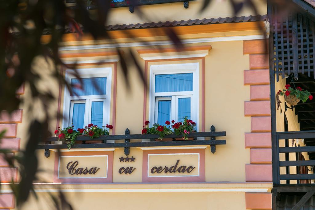 Готель Casa Cu Cerdac Сігішоара Екстер'єр фото