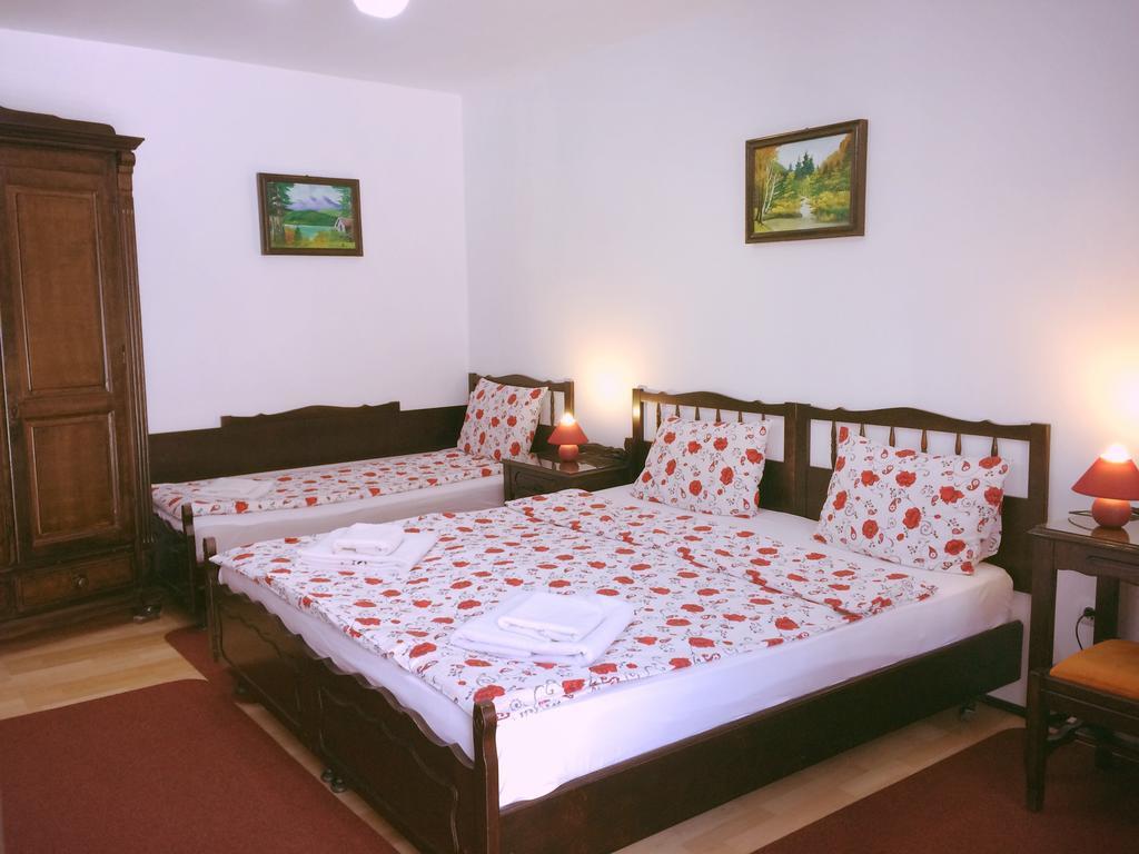 Готель Casa Cu Cerdac Сігішоара Екстер'єр фото